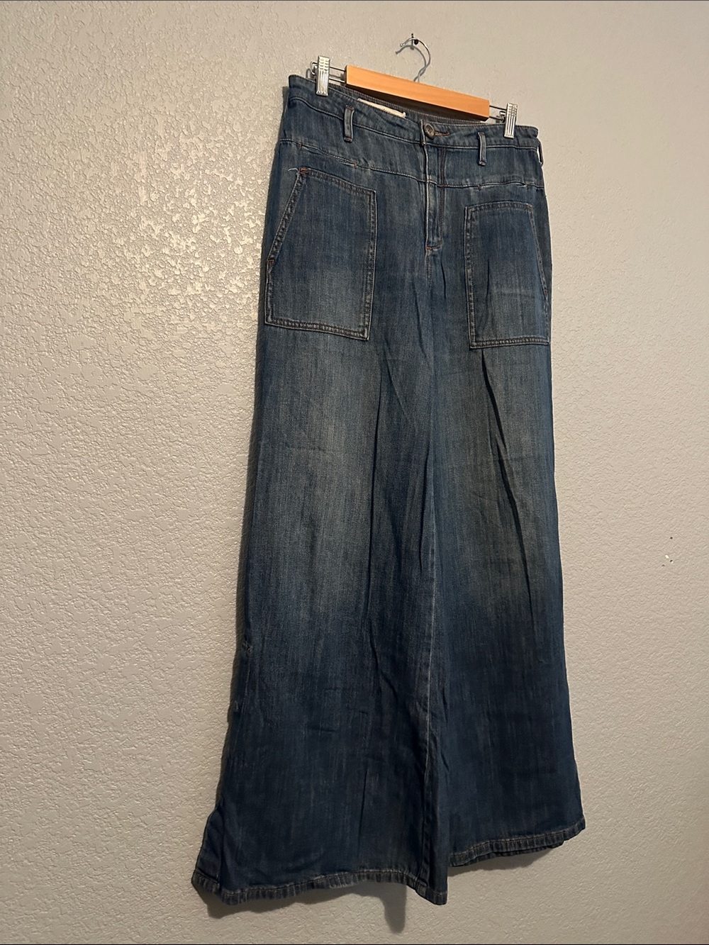 Anthropologie Pilcro & The Letterpress Wide Leg Jeans - Picture 3 of 8